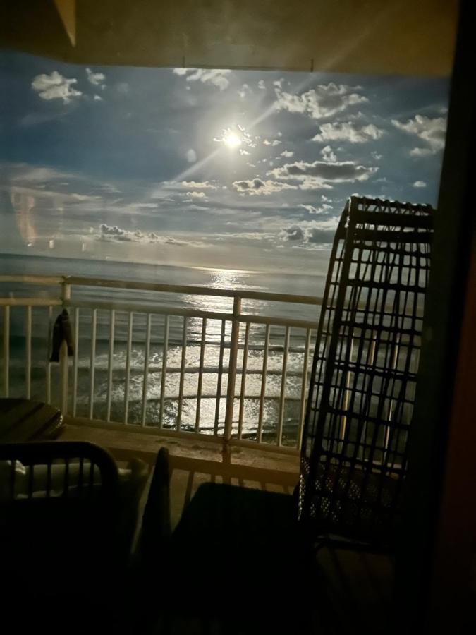 Beach Oasis 704 Lovely Daytona Ocean Front For 5 Sleeps Up To 12 Daytona Beach Exterior foto
